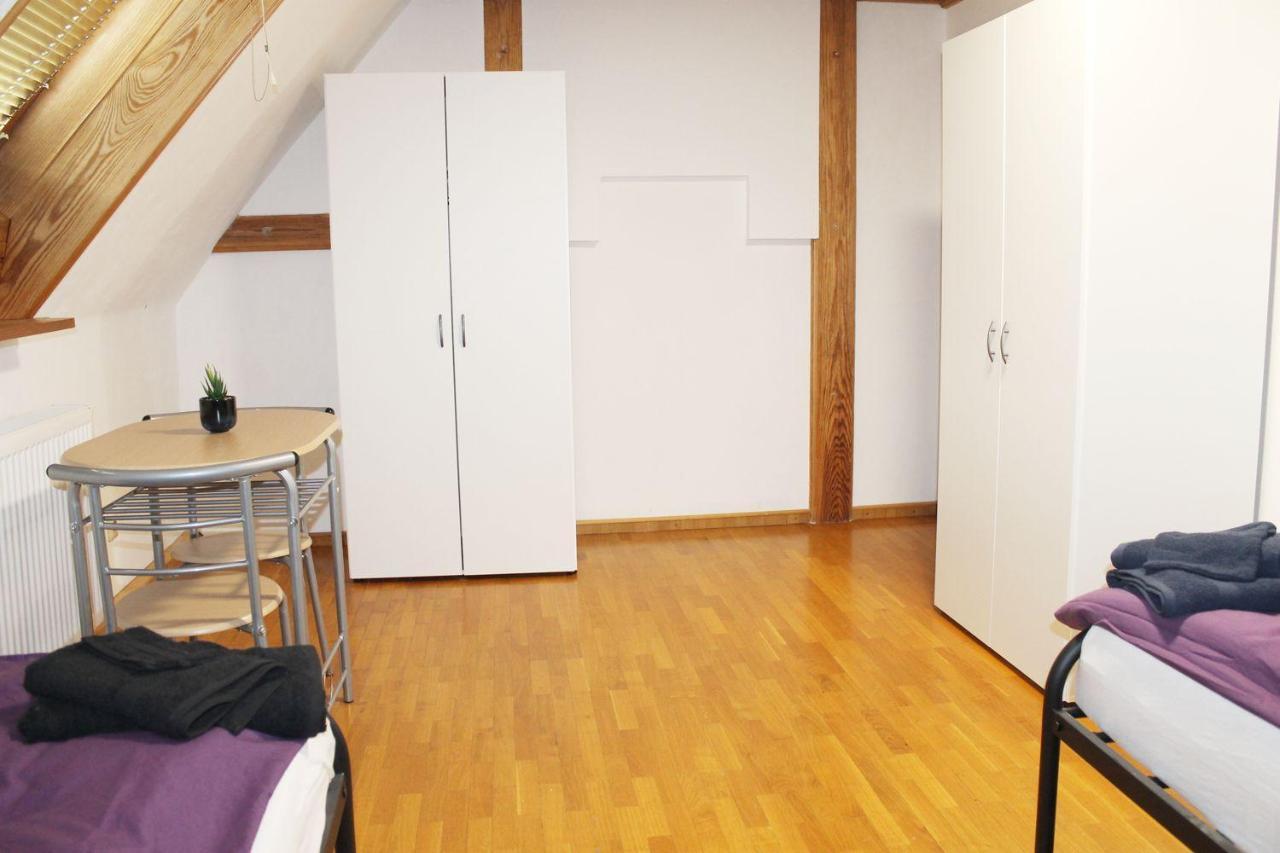 Fully Equipped Apartments Bonnigheim Екстер'єр фото