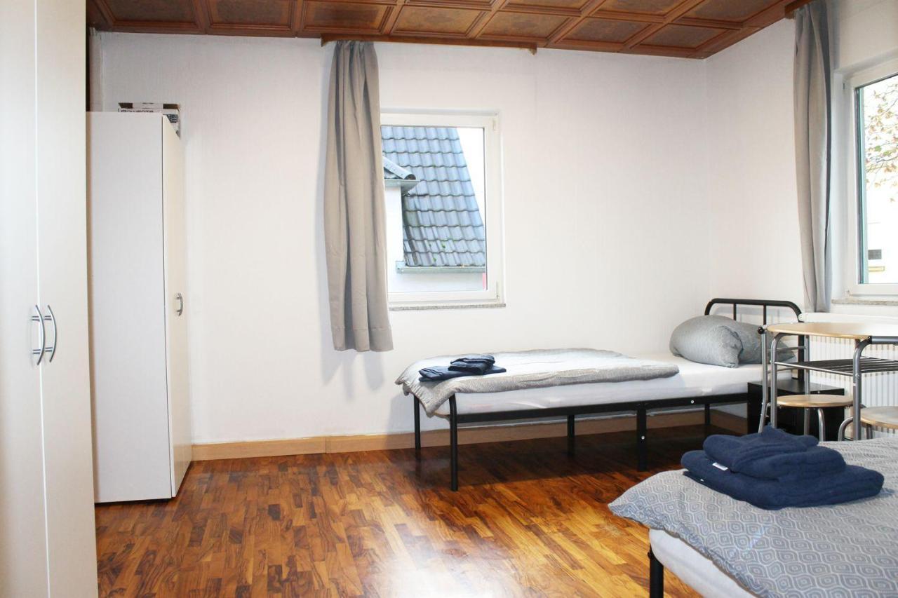 Fully Equipped Apartments Bonnigheim Екстер'єр фото