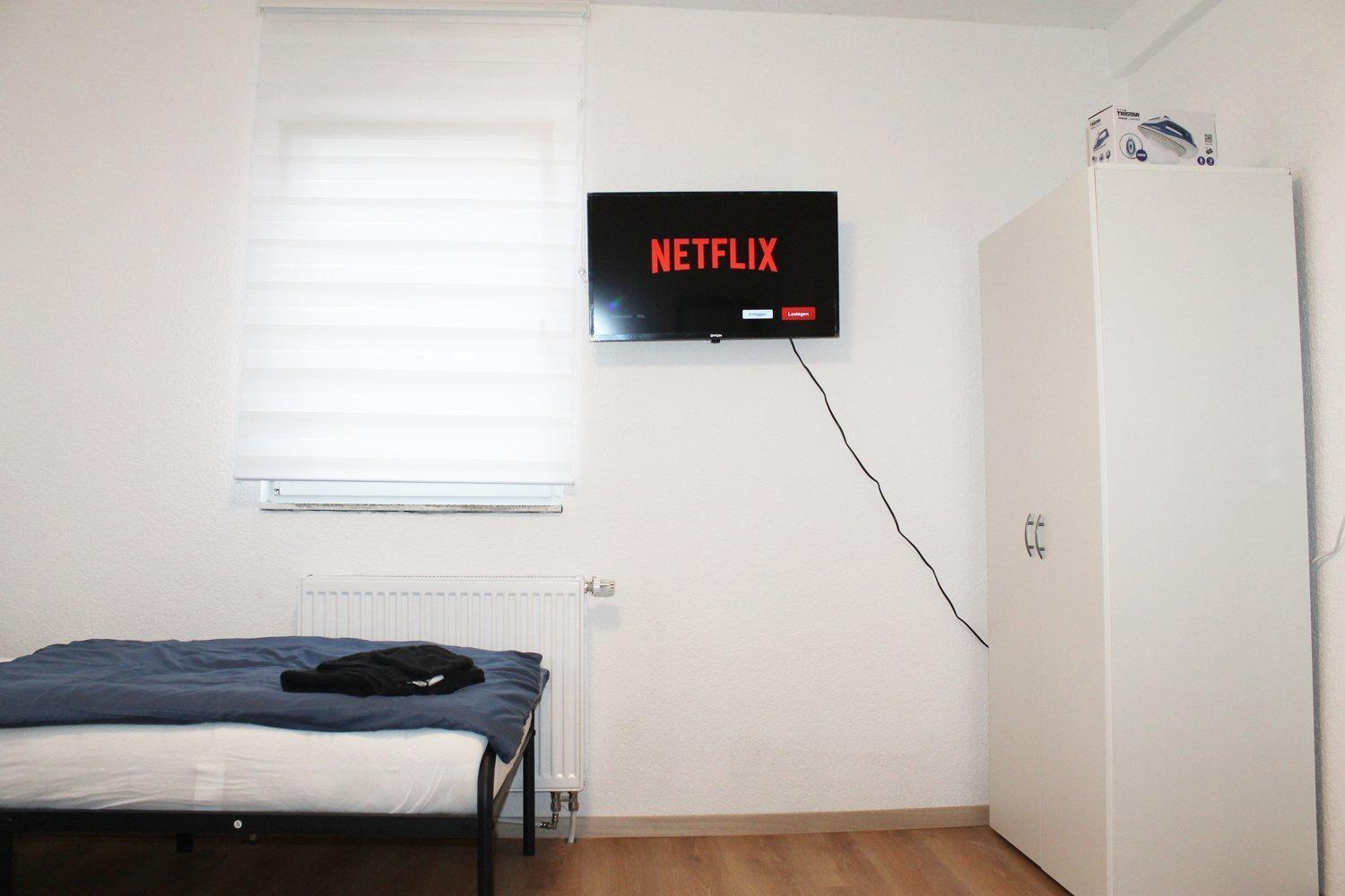 Fully Equipped Apartments Bonnigheim Екстер'єр фото
